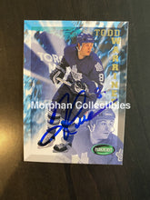 Load image into Gallery viewer, Todd Warner Autographed Cards 1995-96 Parkhurst #7 Card