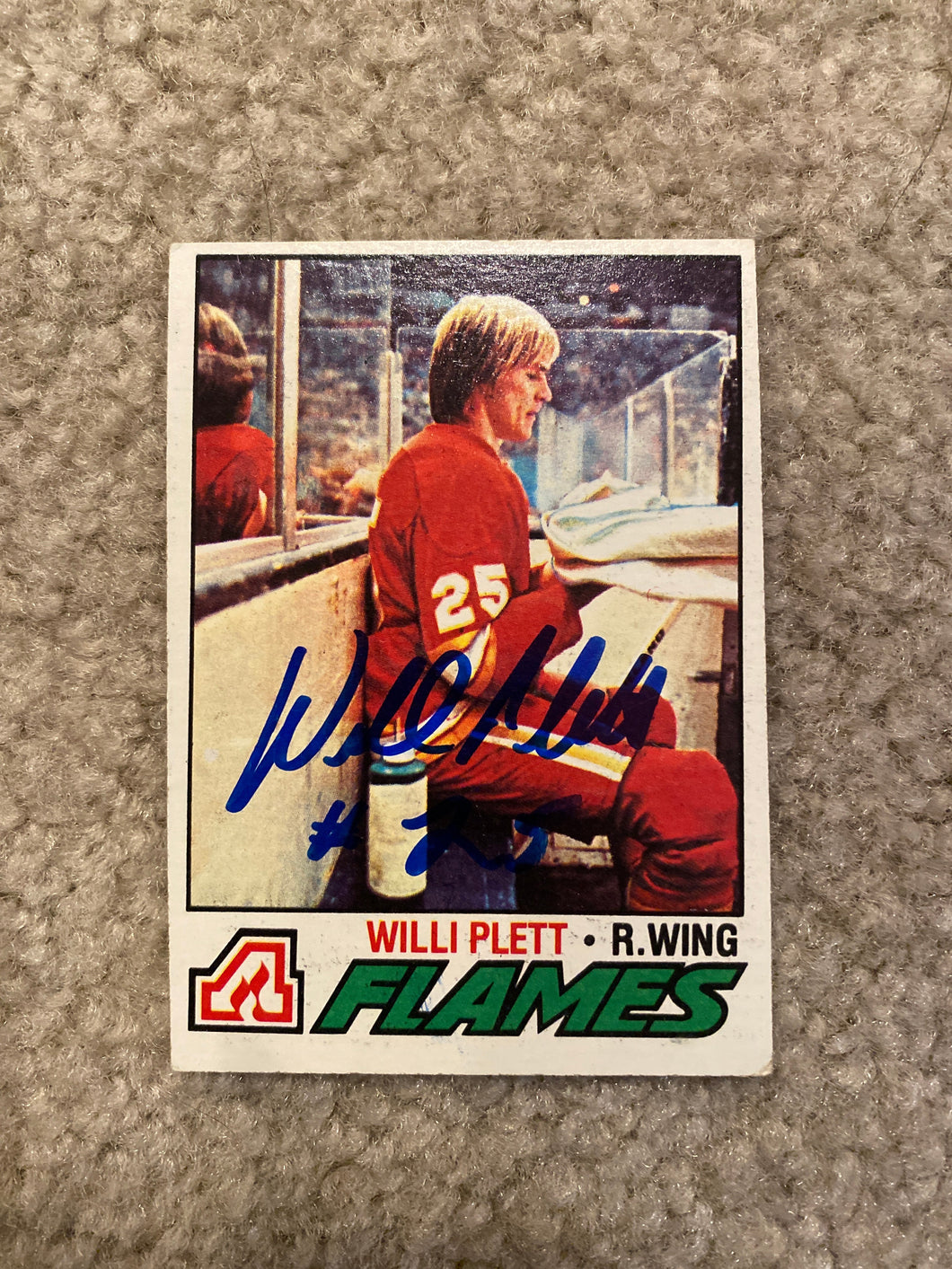 Willi Plett - Autographed Card 1977-78 Topps