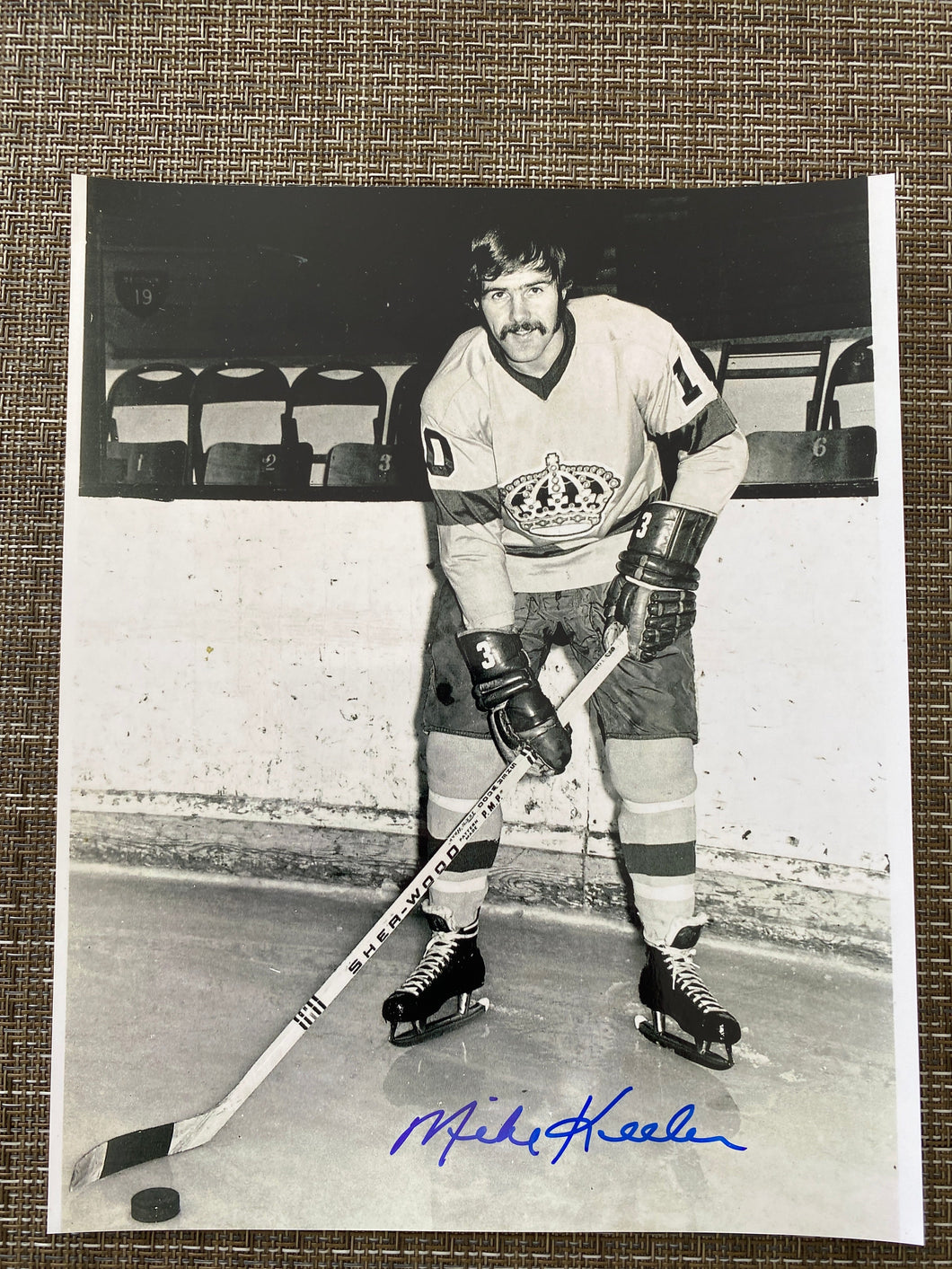 Mike Keeler - Autographed 8X10 Photo Los Angelos Kings