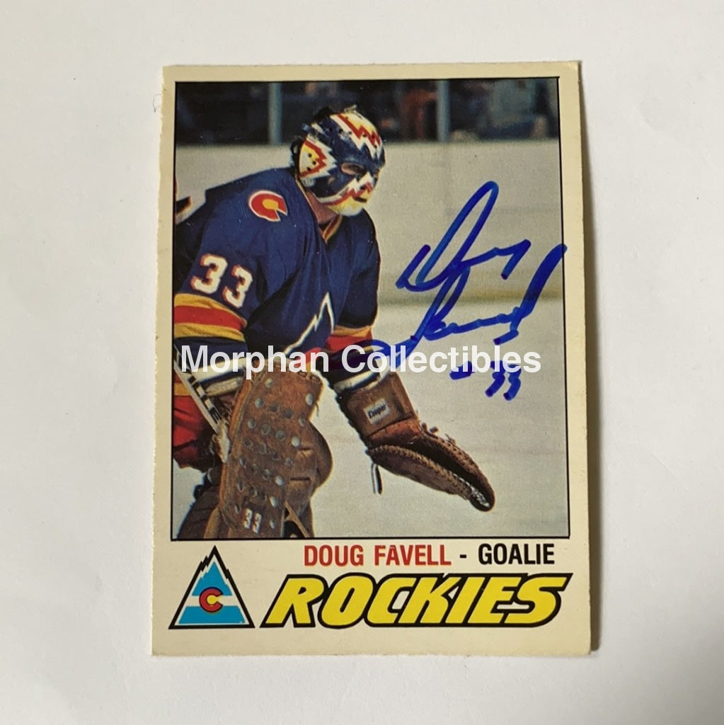 Doug Favell - Autographed Card 1977-78 Opc