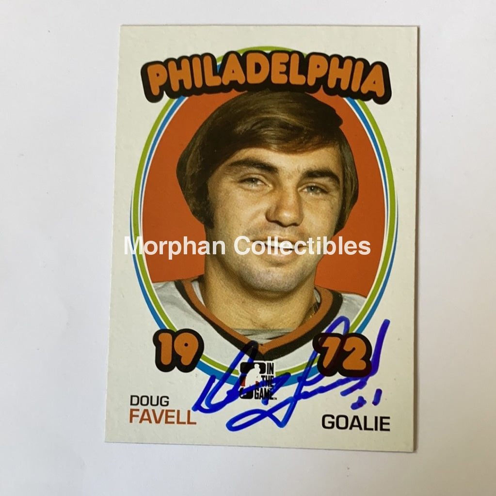 Doug Favell - Autographed Card In The Game 1972