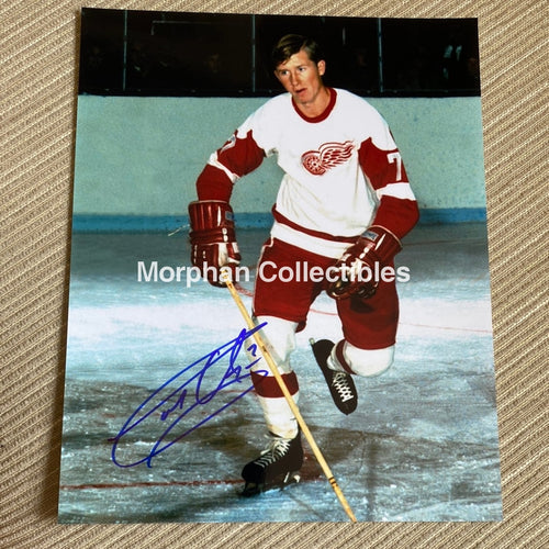 Garry Unger - Autographed 8X10 Photo Detroit Red Wings