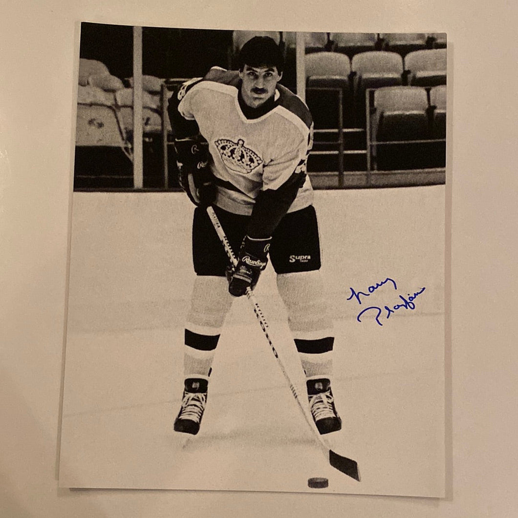 Larry Playfair - Autographed 8X10 Los Angelos Kings Photo