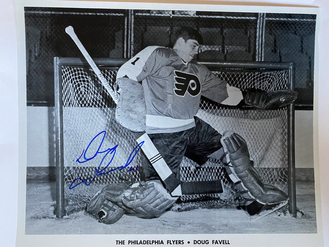 Doug Favell - Autographed 8X10 Photo Philadelphia Flyers