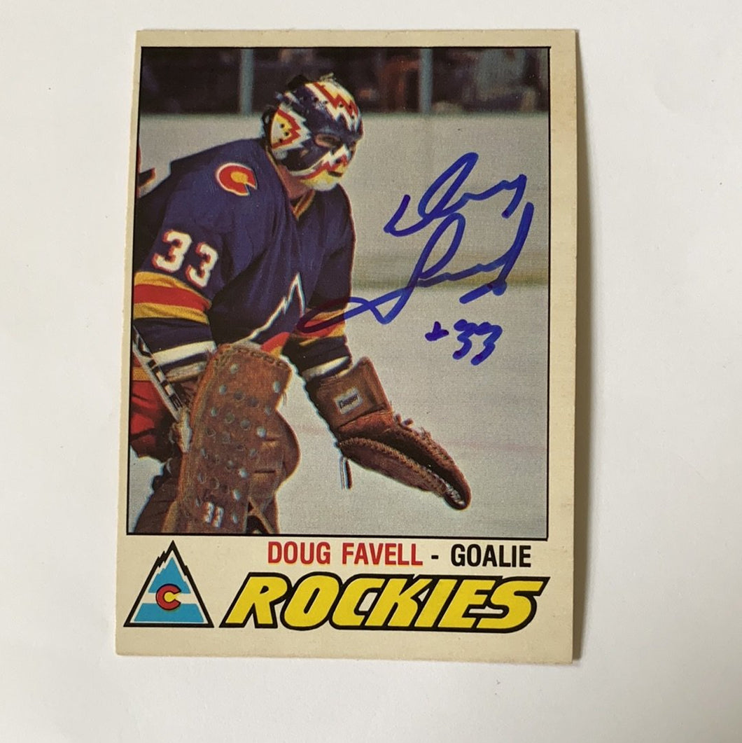 Doug Favell - Autographed Card 1977-78 Opc