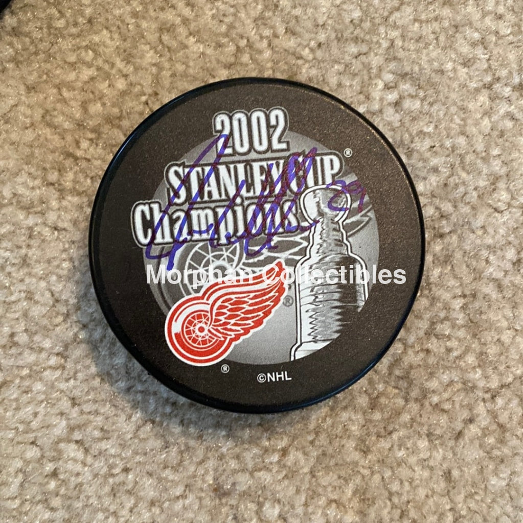 Jason Williams - Autographed Pick Detroit Red Wings Stanley Cup 2002 Puck