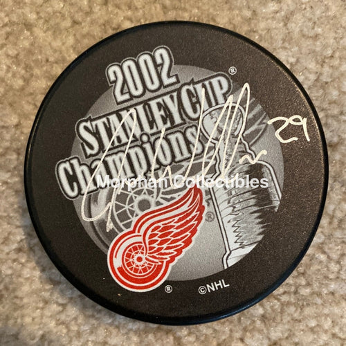 Jason Williams - Autographed Pick Detroit Red Wings Stanley Cup 2002 Puck