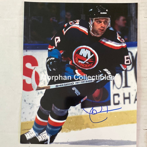 Jimmy Carson - Autographed New York Islanders 8X10 Photo