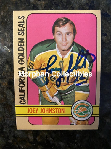 Joey Johnston - Autographed Card 1972-73 Topps #4