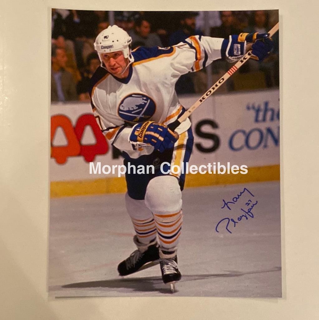 Larry Playfair - Autographed 8X10 Buffalo Sabres Photo