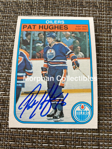 Pat Hughes - Autographed Card 1982/83 Opc