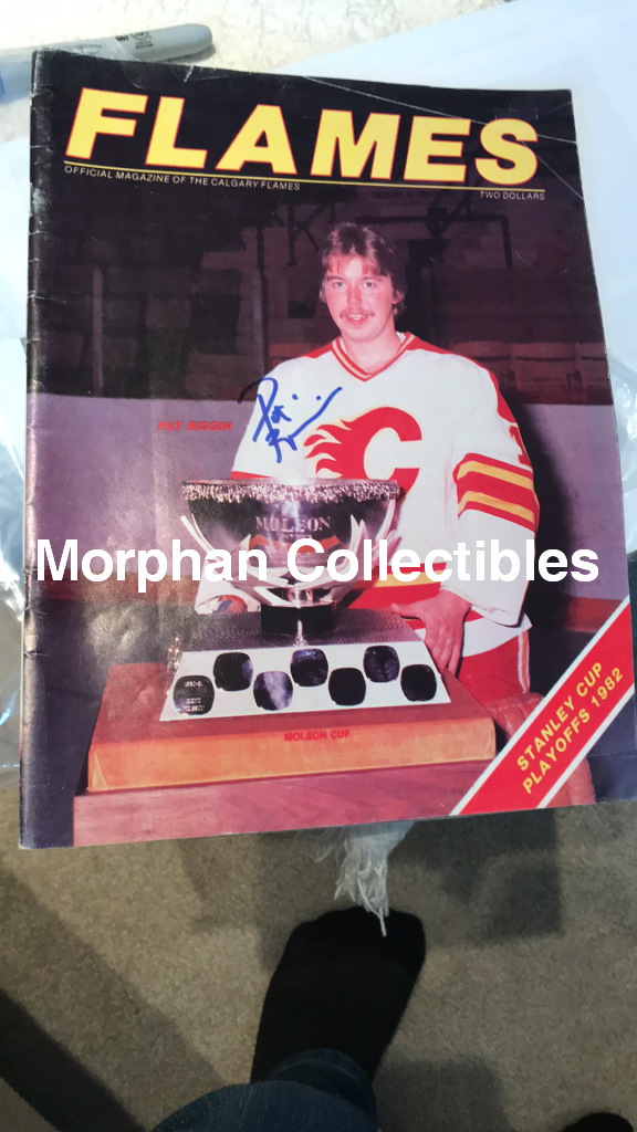 Pat Riggin- Autographed Programs Calgary Flames Program Photo