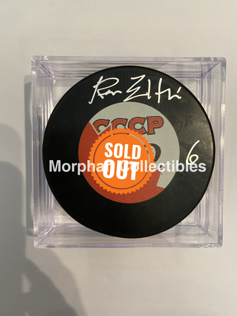 Ron Ellis - Autographed Puck Team Canada 1972
