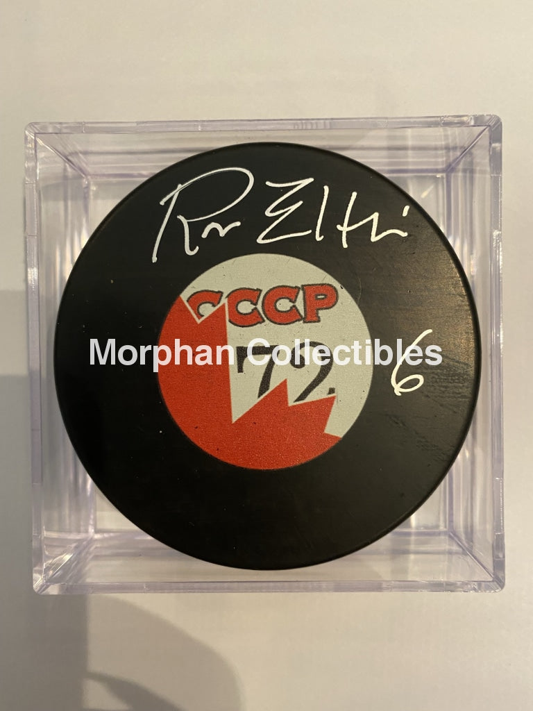 Ron Ellis - Autographed Puck Team Canada 1972