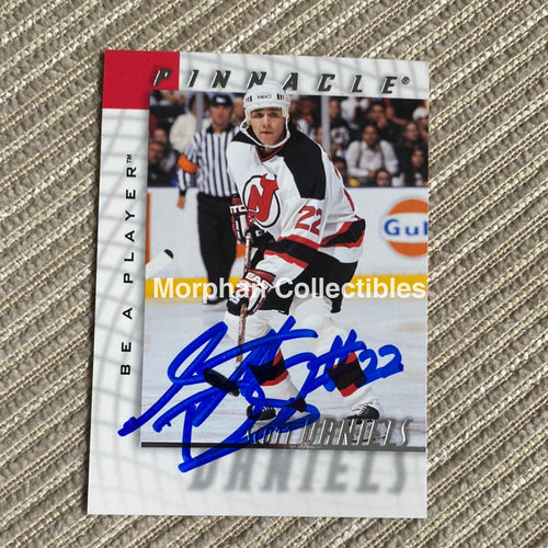 Scott Daniels - Autographed Card 1997-98 Be A Player