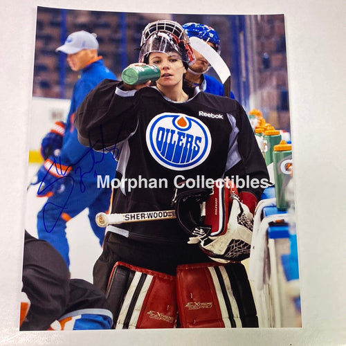 Shannon Szabados - Autographed 8X10 Photo