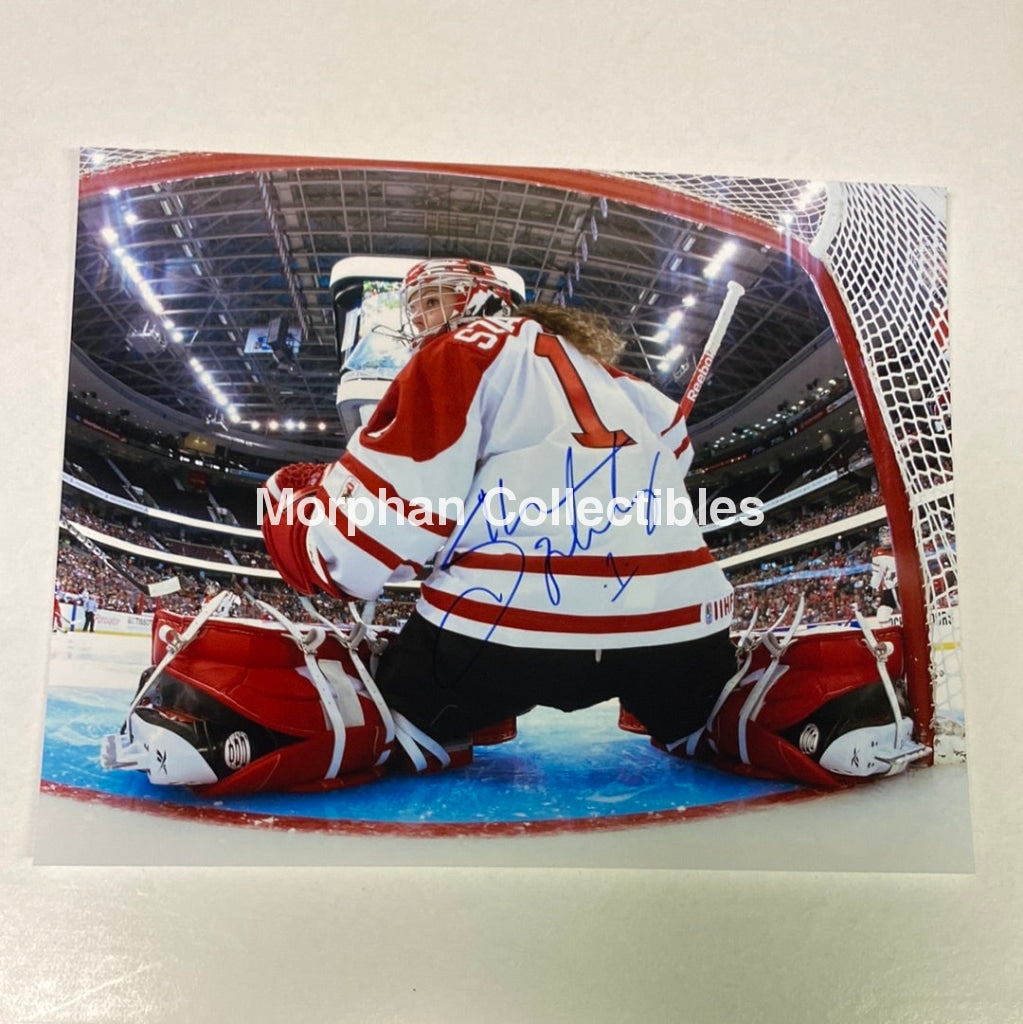 Shannon Szabados - Autographed 8X10 Photo