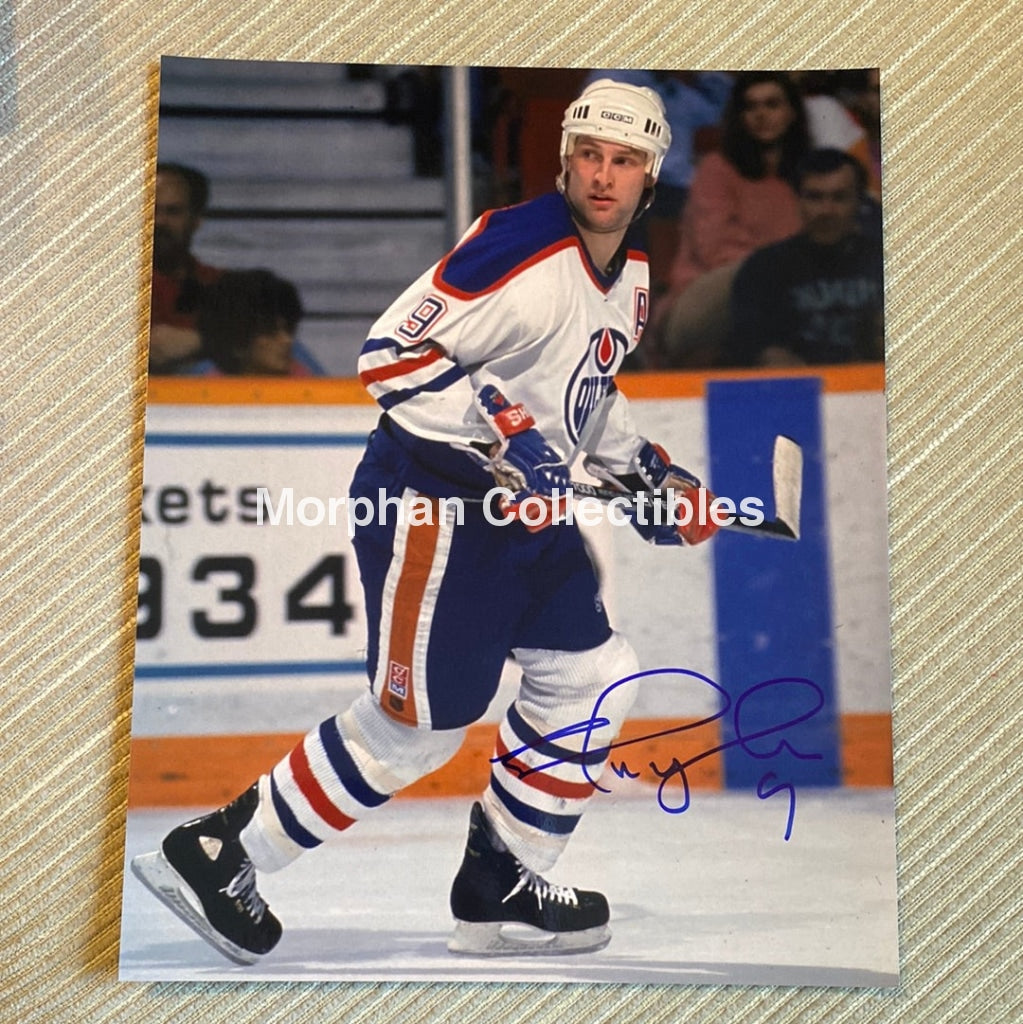 Shayne Corson - Autographed Edmonton Oilers 8X10 Photo