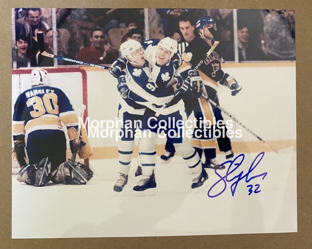 Steve Thomas - Autographed 8X10 Photo Toronto Maple Leafs With Courtnall