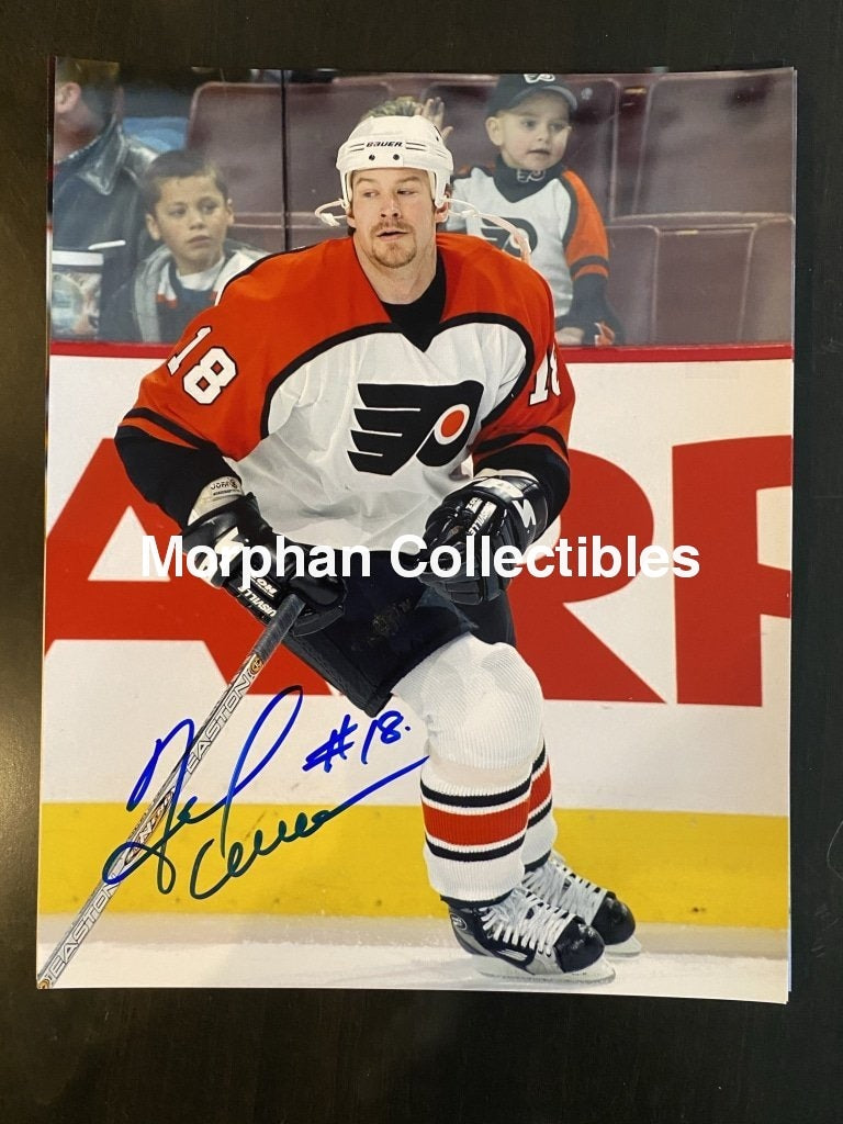 Todd Warriner - Autographed Photos Flyers 8X10 Photo