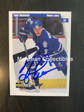 Load image into Gallery viewer, Todd Warner Autographed Cards 1997-98 Collectors Choice #2 Card
