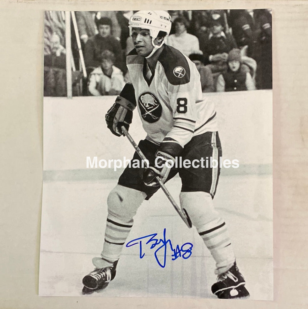 Tony Mckegney - Autographed Buffalo Sabres 8X10 Photo